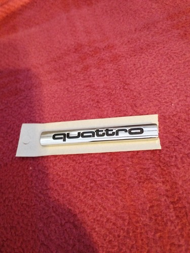 Audi quattro schriftzüge - quattro,